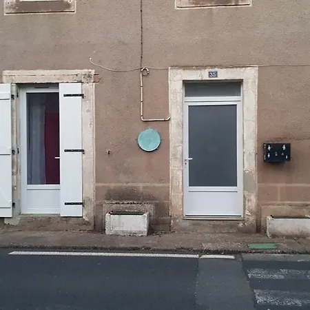 La Maison De Vox شقة *