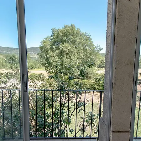 La Maison De Vox شقة